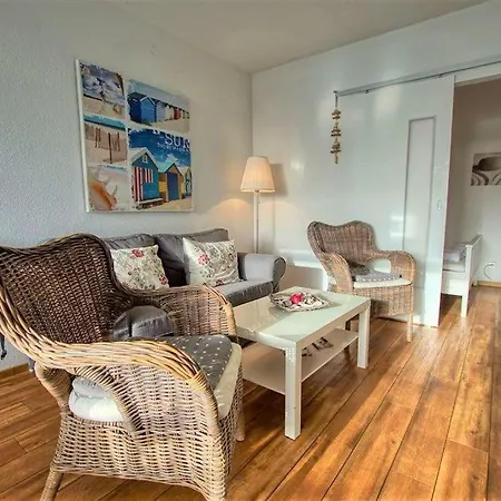 Ferienwohnung-p-1-6-0p0106 Heiligenhafen